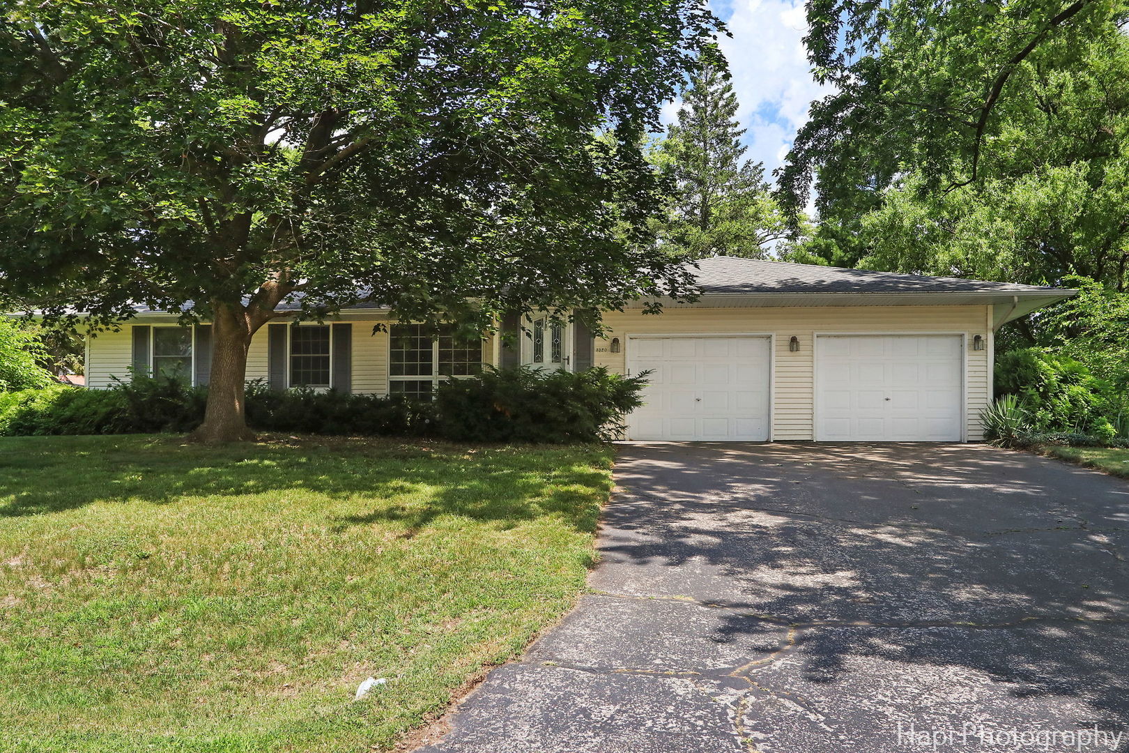 3320 W Skyway Drive Property Photo 1