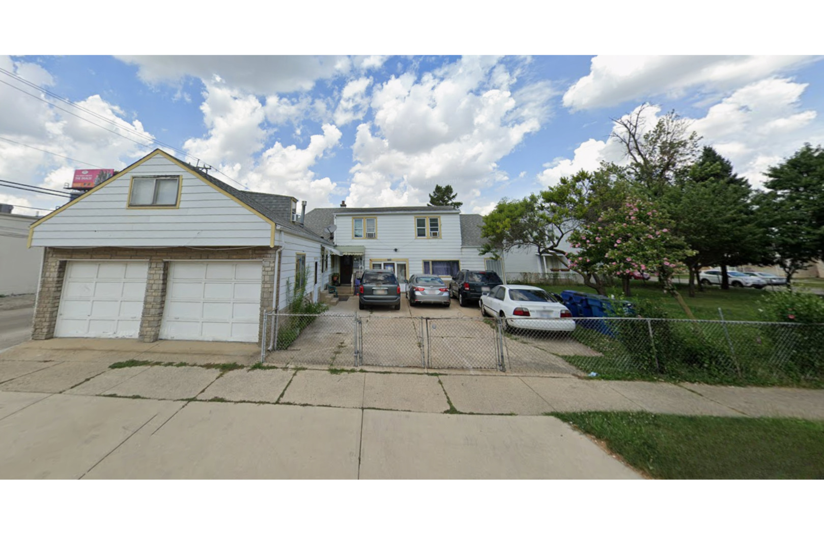 1700 N 40th Avenue Property Photo 1