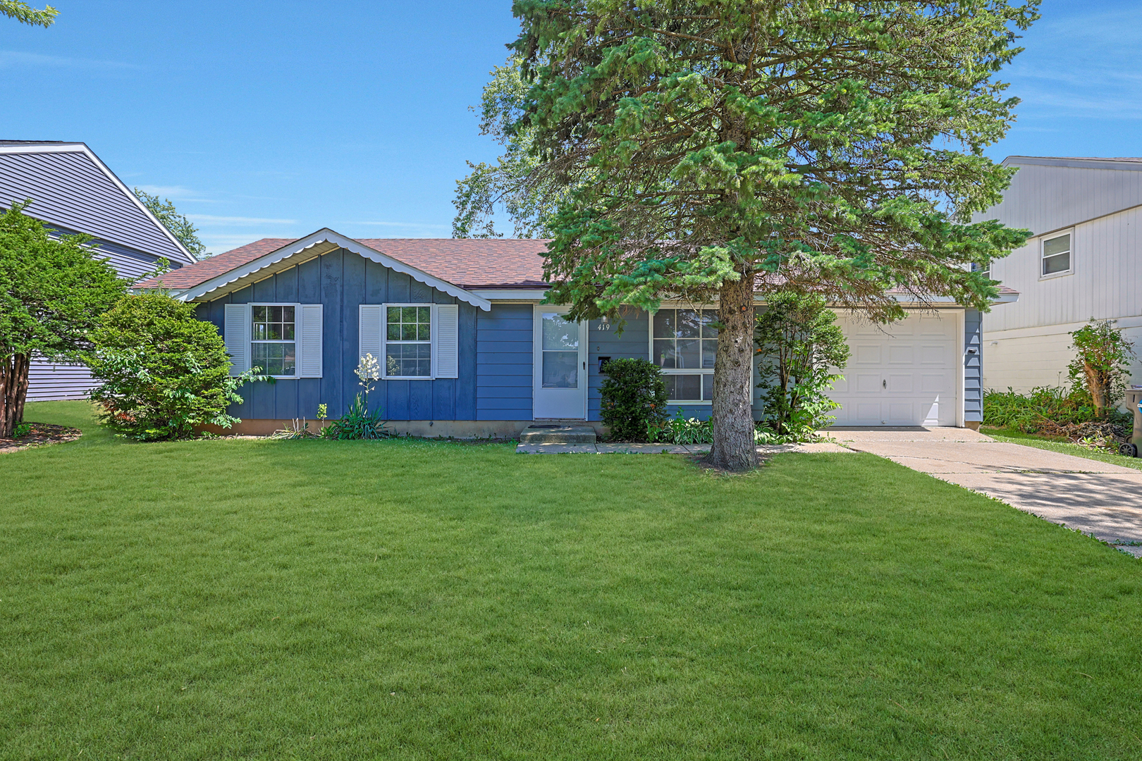 419 Waverly Avenue Property Photo 1
