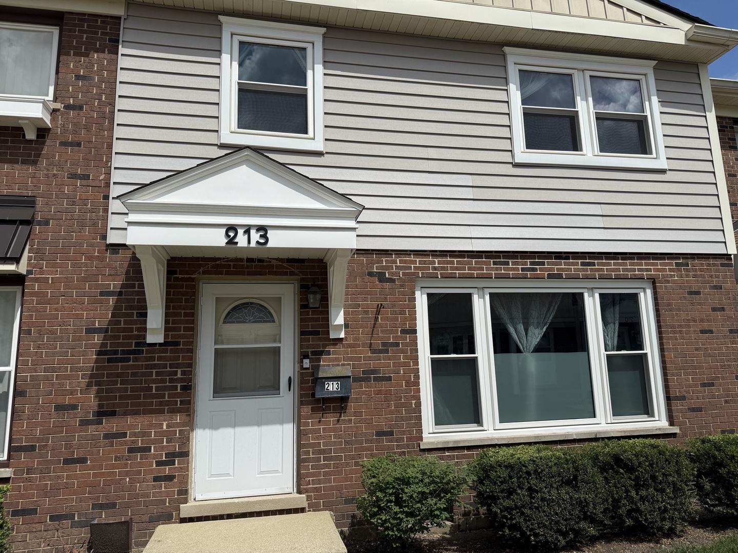 213 Frederick Place Property Photo 1
