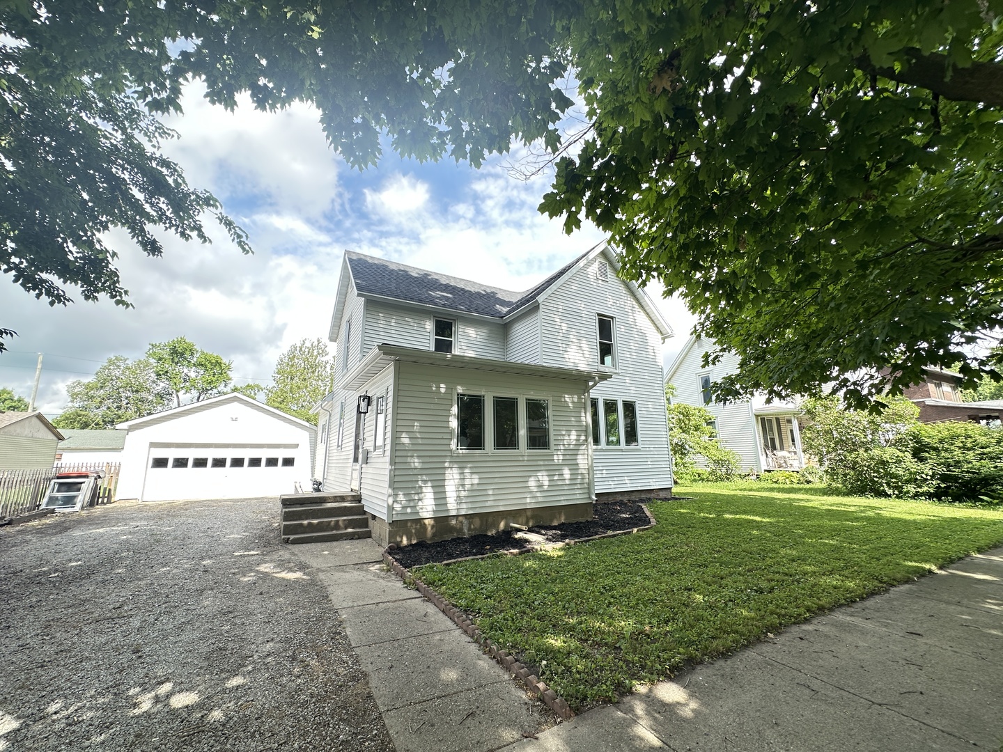 509 N Plum Street Property Photo 1
