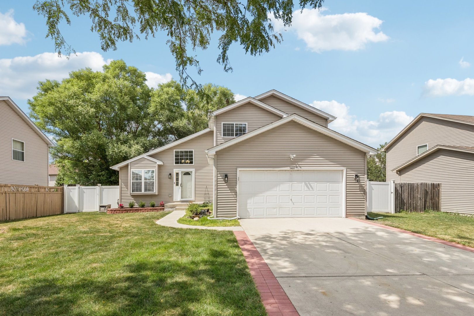 5407 Maha Street Property Photo 1