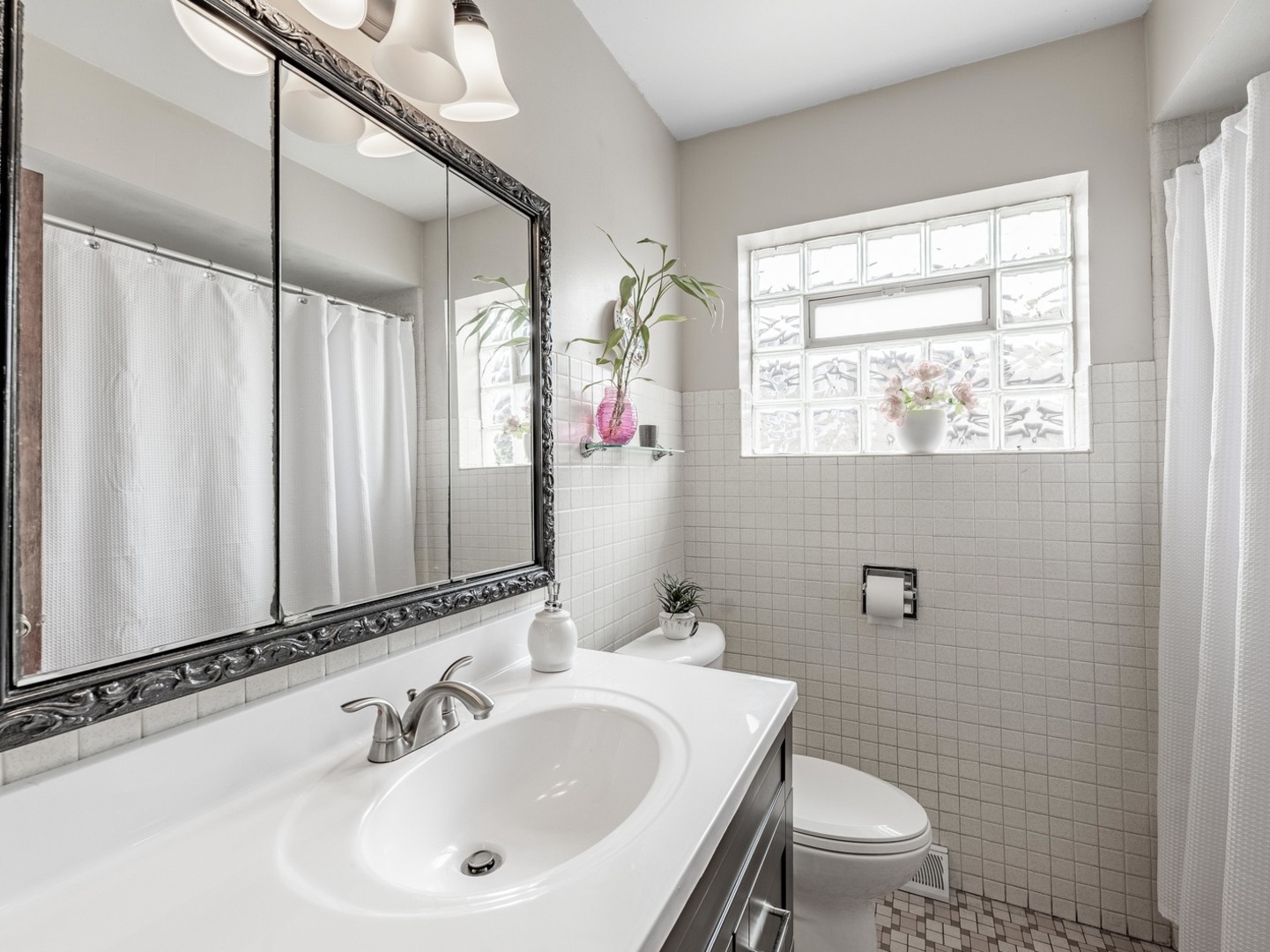 4300 W 78th Street Property Photo 12