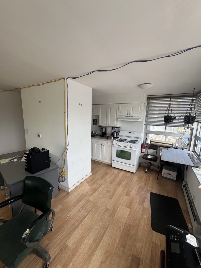 4746-48 N Milwaukee Avenue Property Photo 5