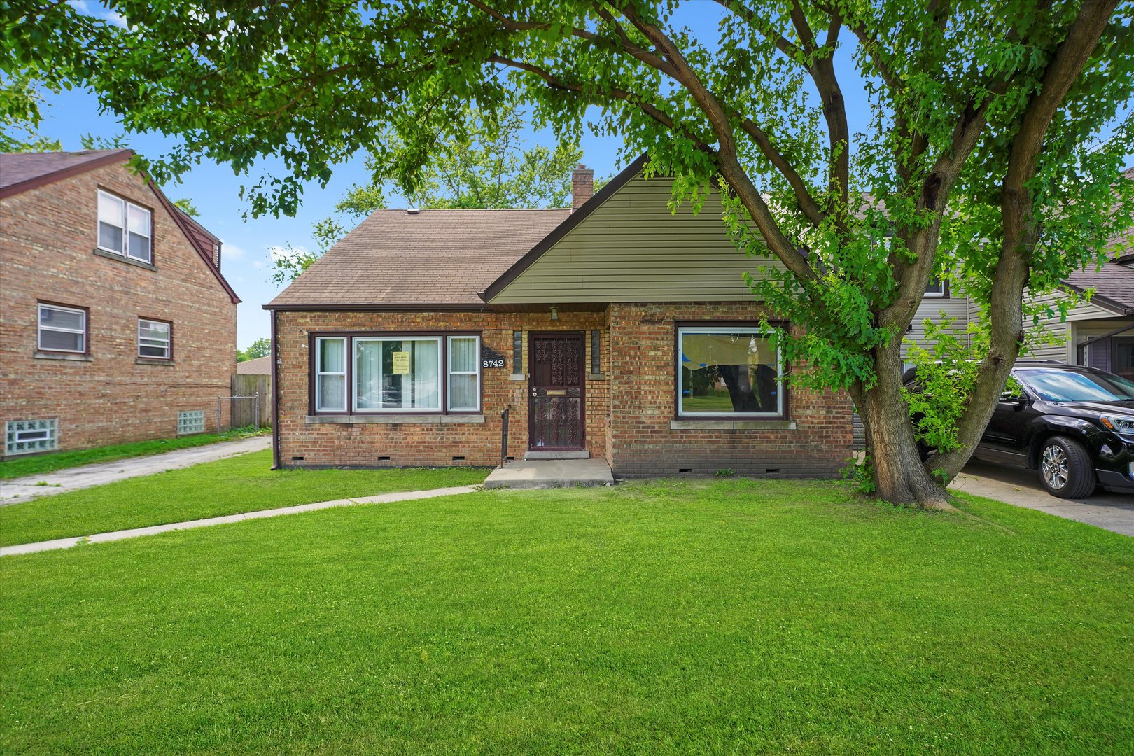8742 S Washtenaw Avenue Property Photo 1