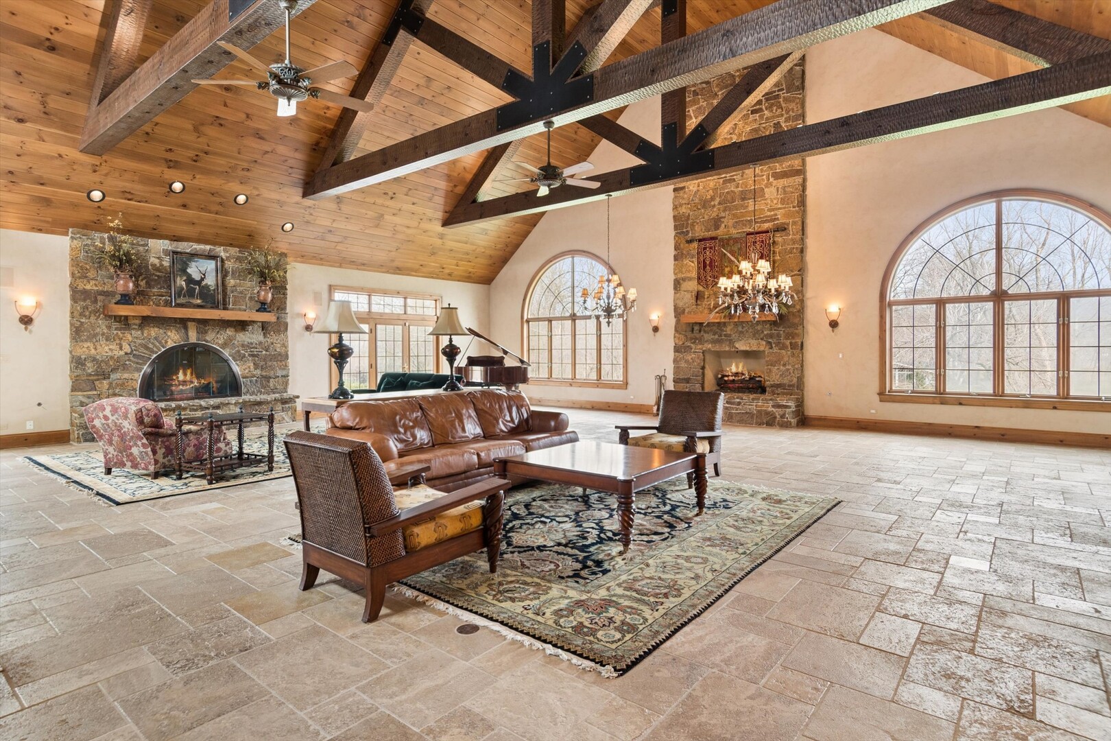 9 Squire Lane Property Photo 6
