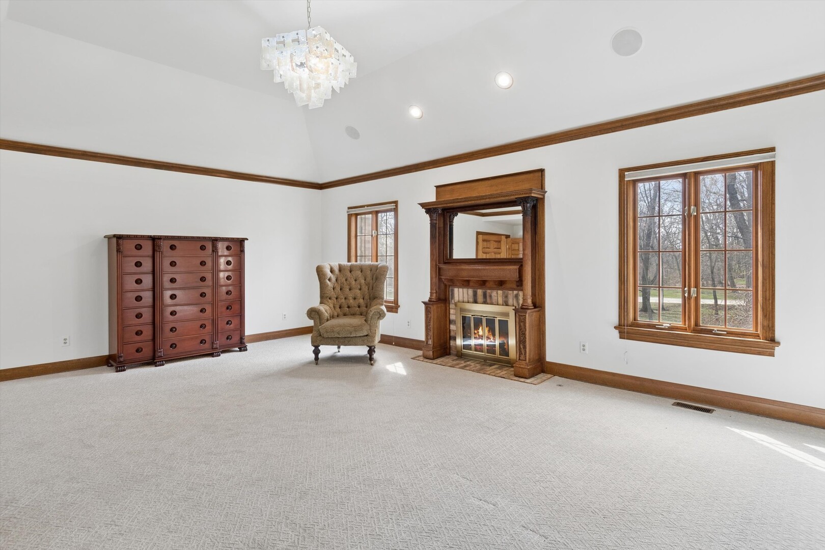9 Squire Lane Property Photo 41