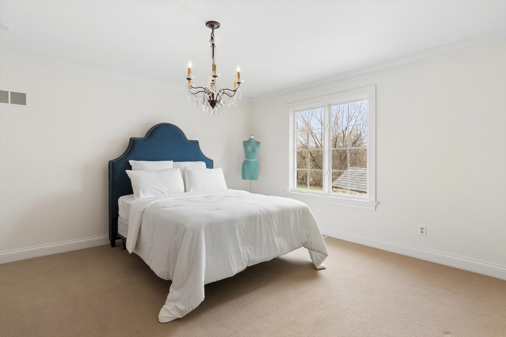9 Squire Lane Property Photo 45
