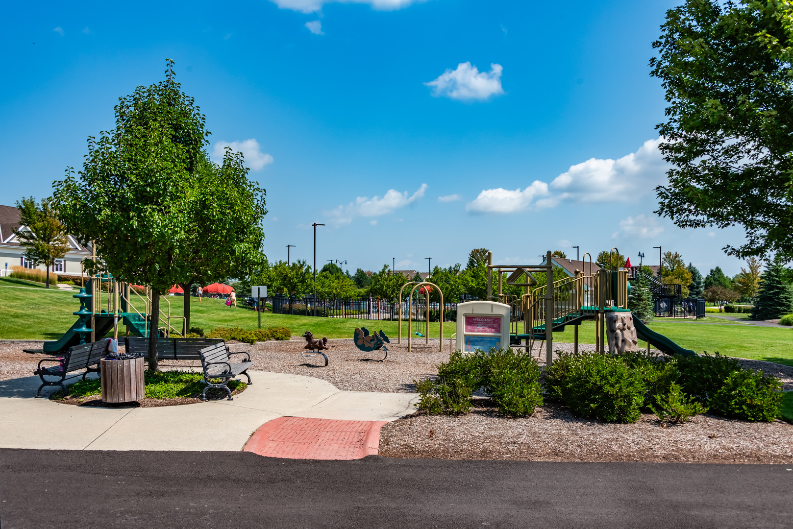 10144 Leopold Lane Property Photo 24