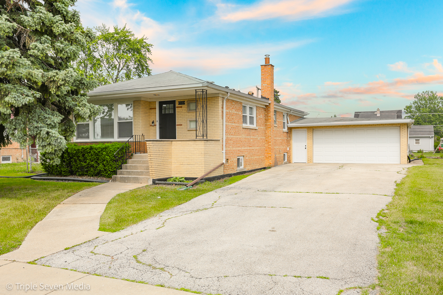 7939 Neva Avenue Property Photo 1