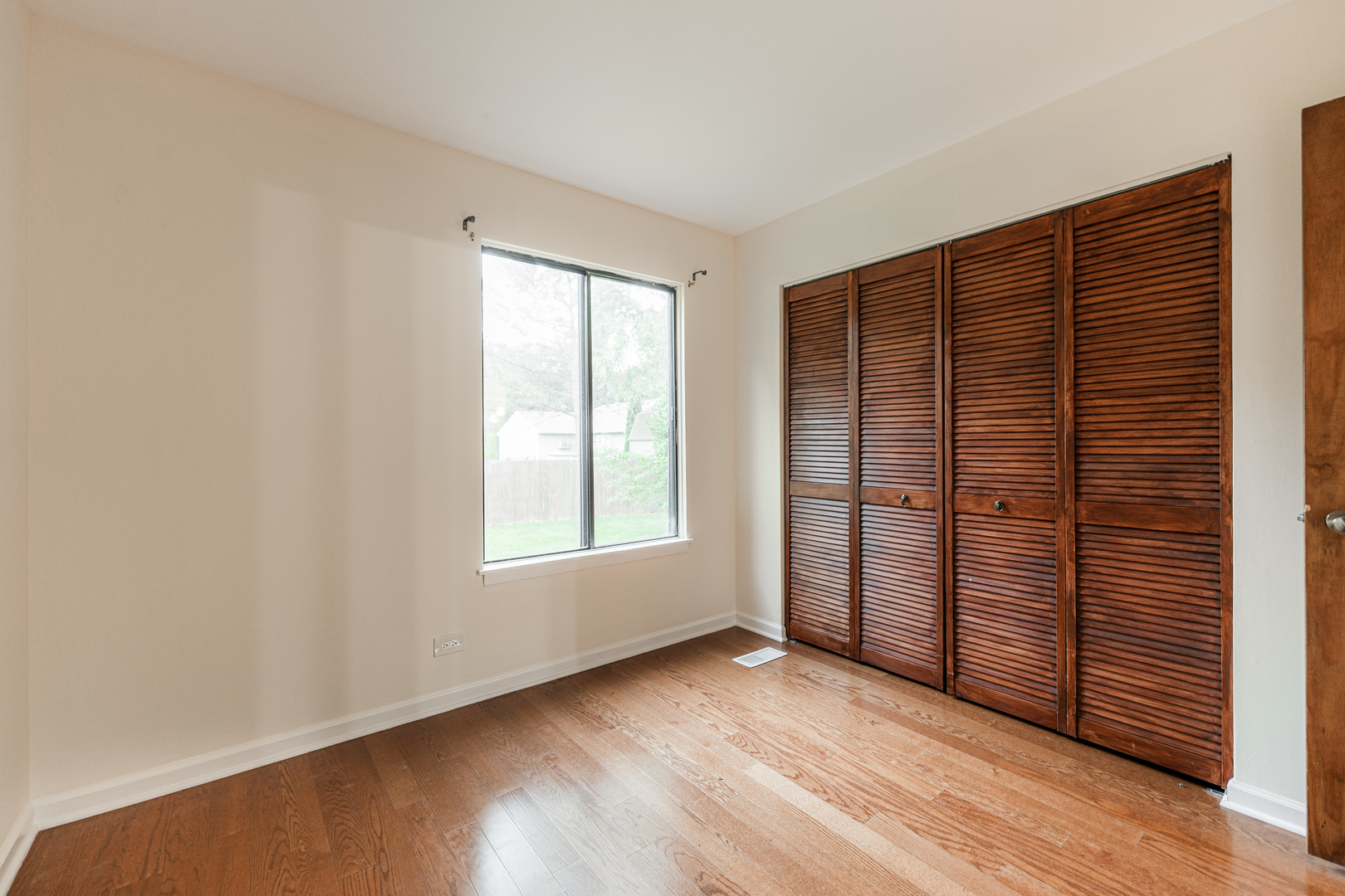 2322 Weatherford Lane Property Photo 10