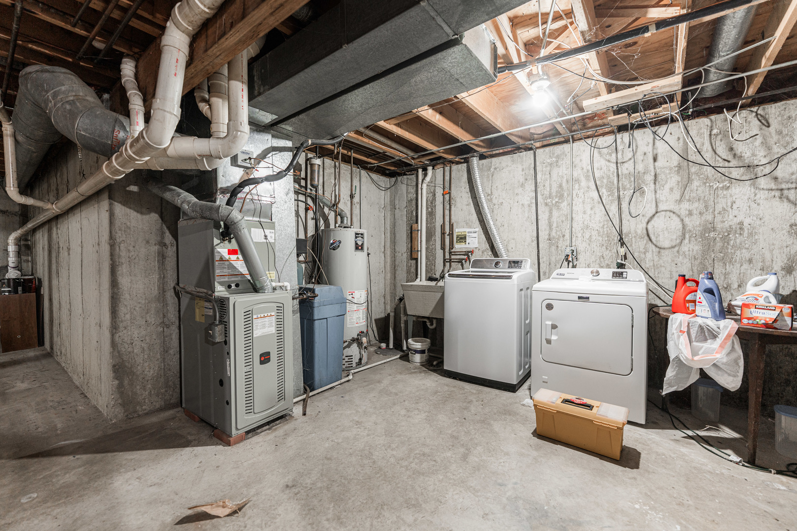 2322 Weatherford Lane Property Photo 18