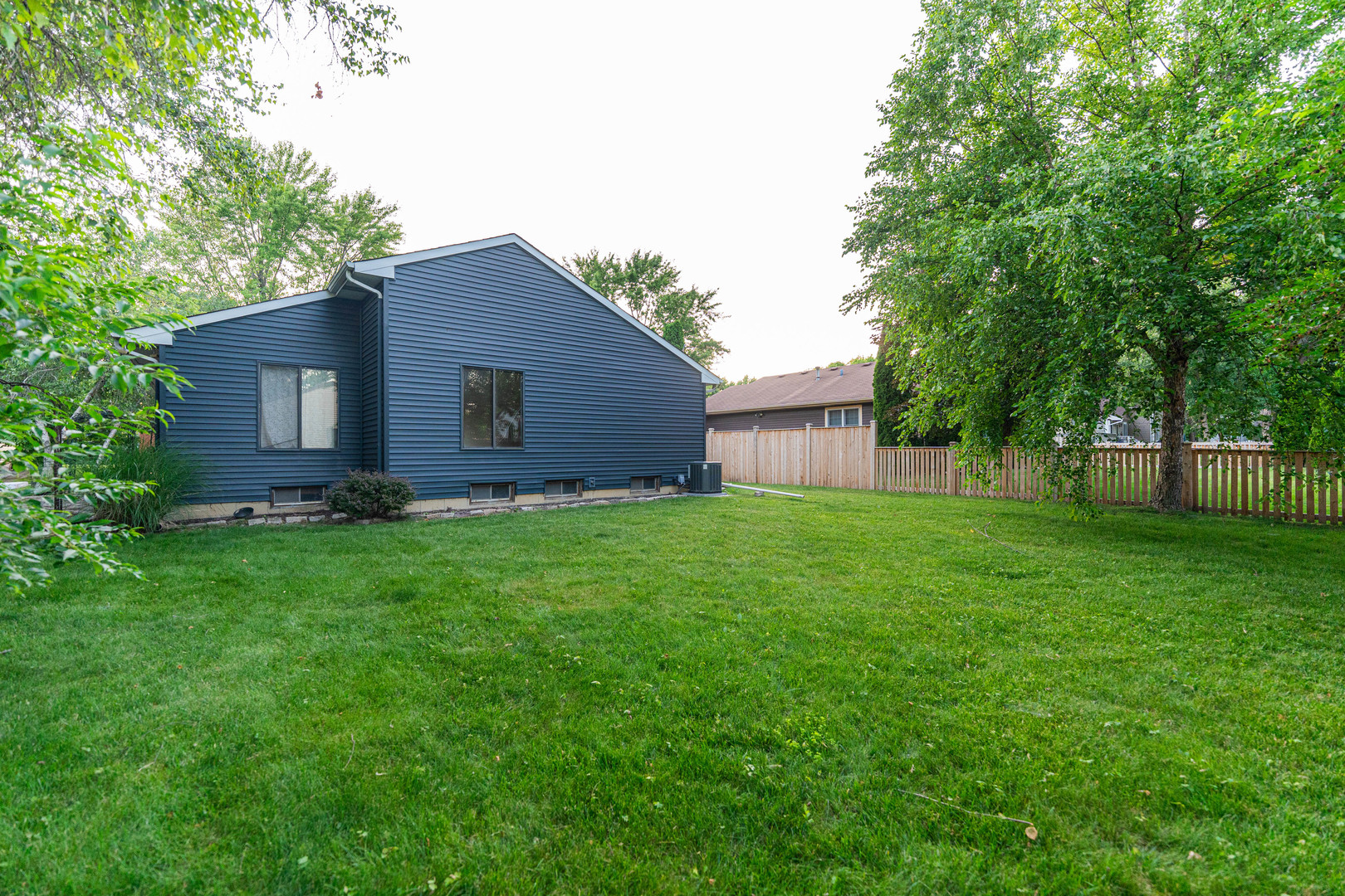 2322 Weatherford Lane Property Photo 21