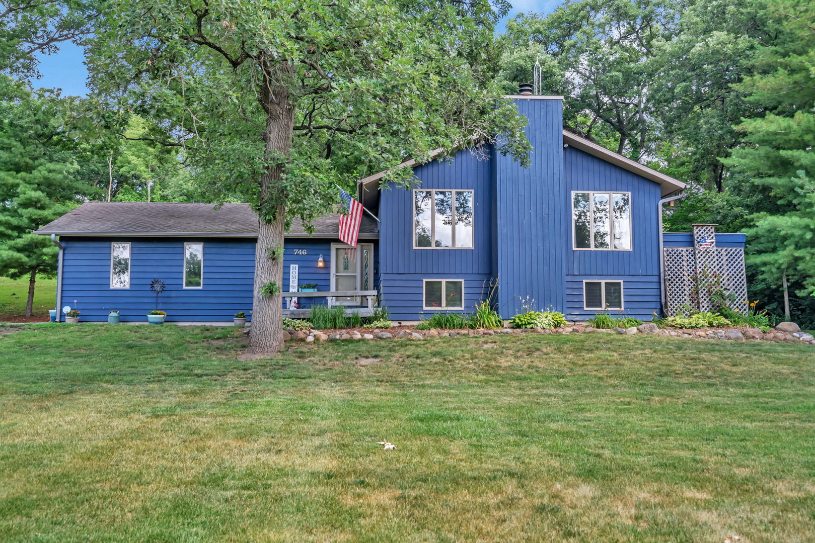 746 Old Stage Road Property Photo 1