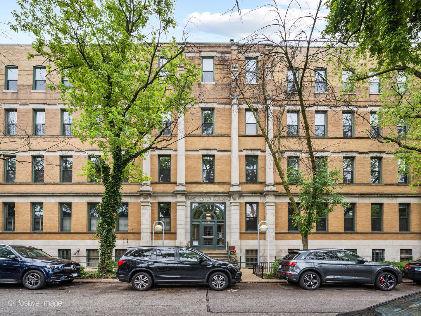 2035 W Charleston Street 205