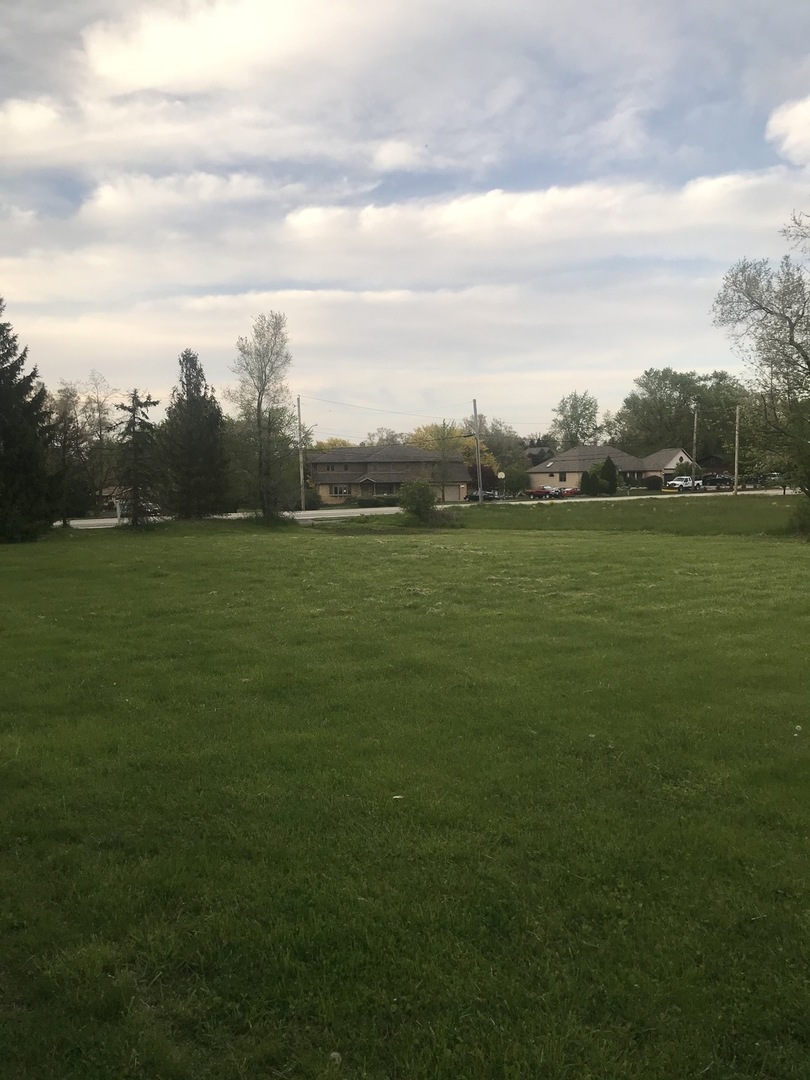 10855 W 153rd Street Property Photo 7