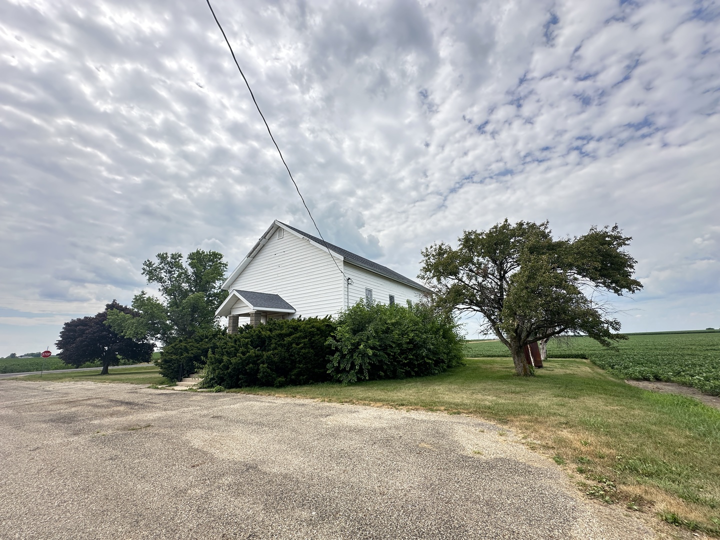 21027 Prairie Chapel Road Property Photo 3