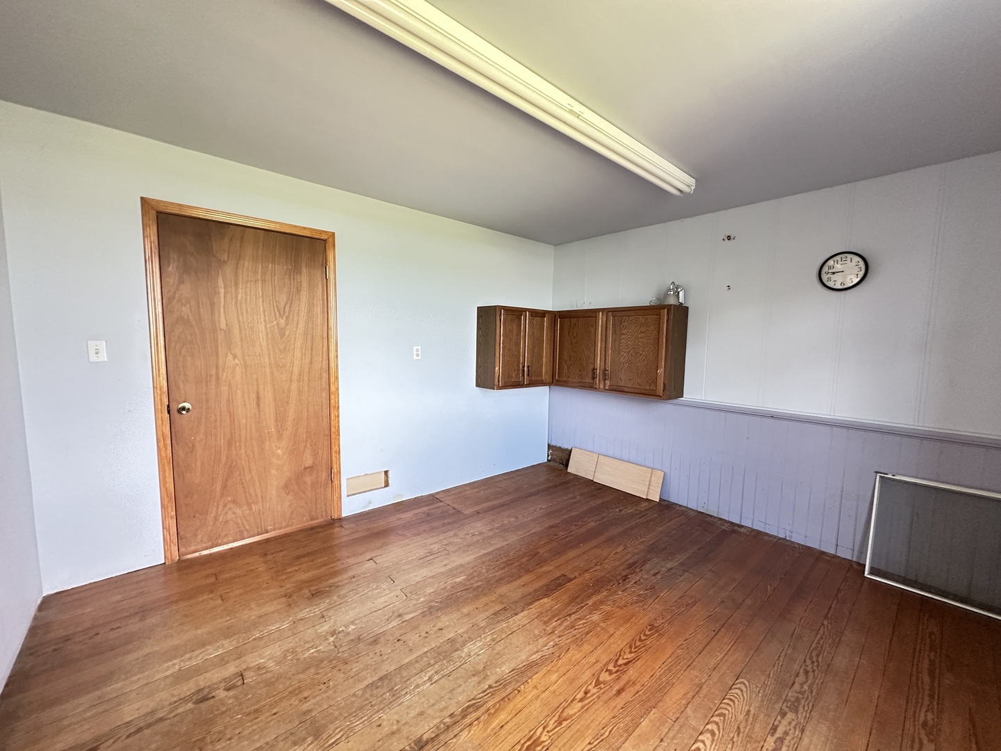 21027 Prairie Chapel Road Property Photo 11