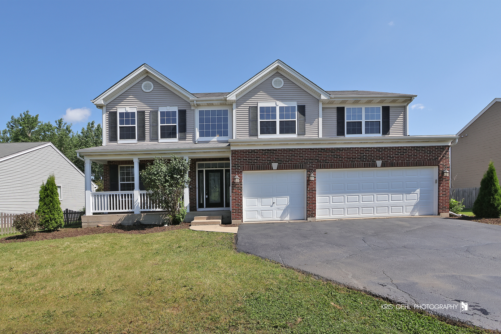 1305 Lilac Lane Property Photo 1