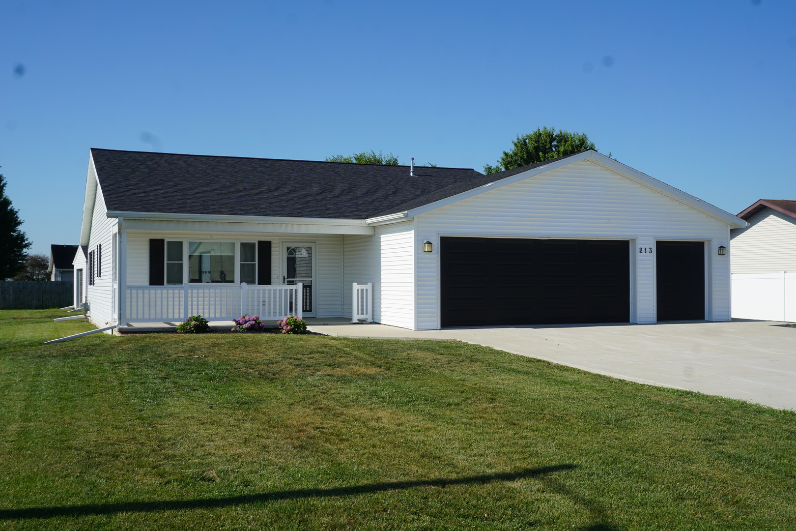12410531 Property Photo 1