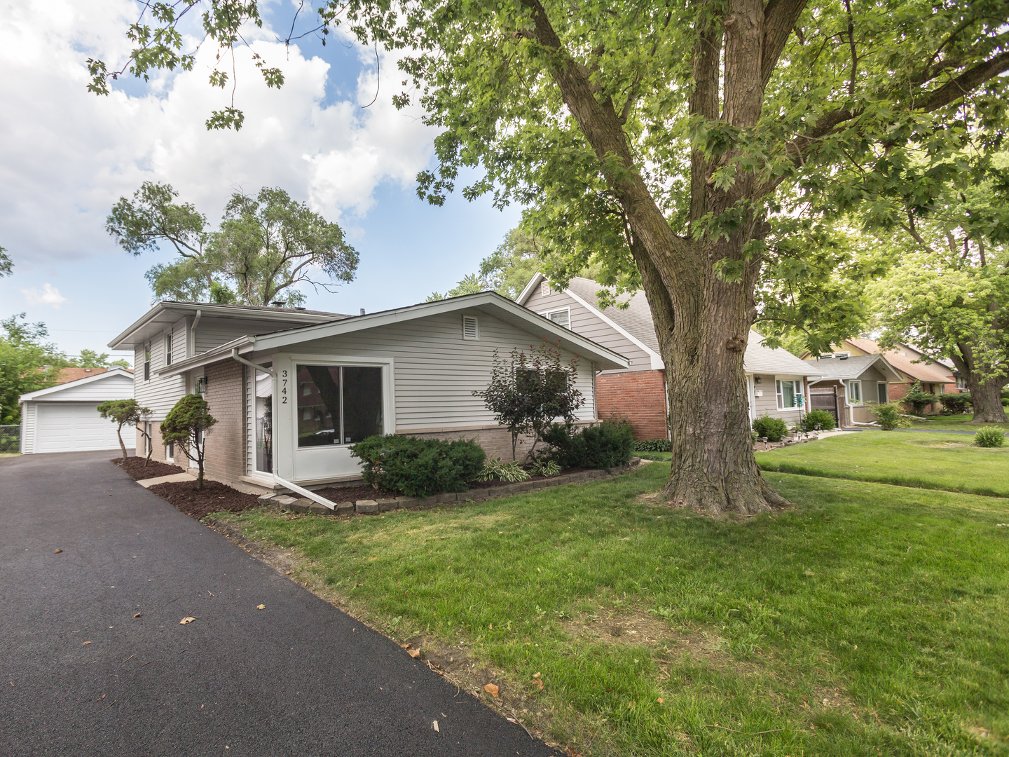 3742 W 168th Street Property Photo 1