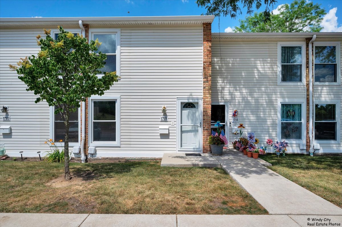 1718 Ardwick Drive Property Photo 1