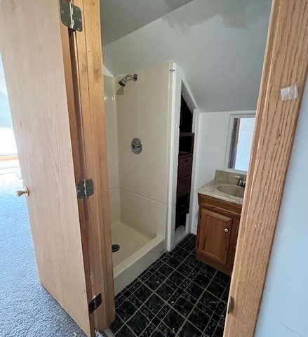 2722 Euclid Avenue Property Photo 19