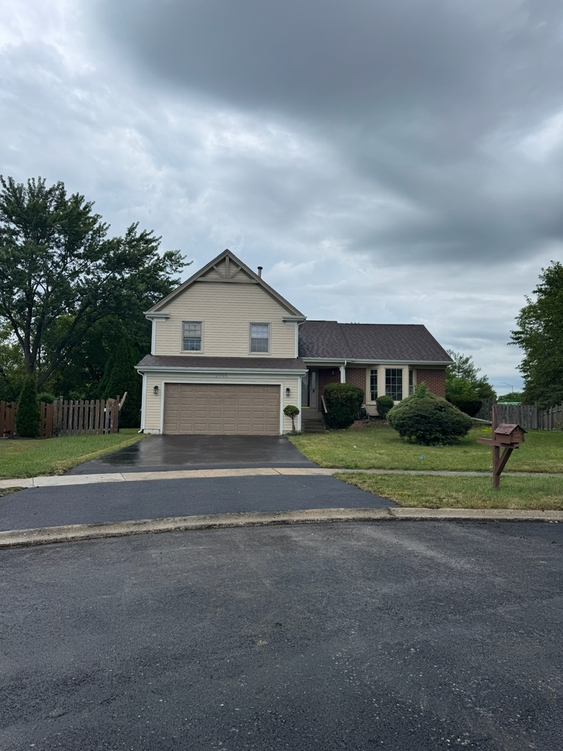 2404 Kenmore Court Property Photo 1