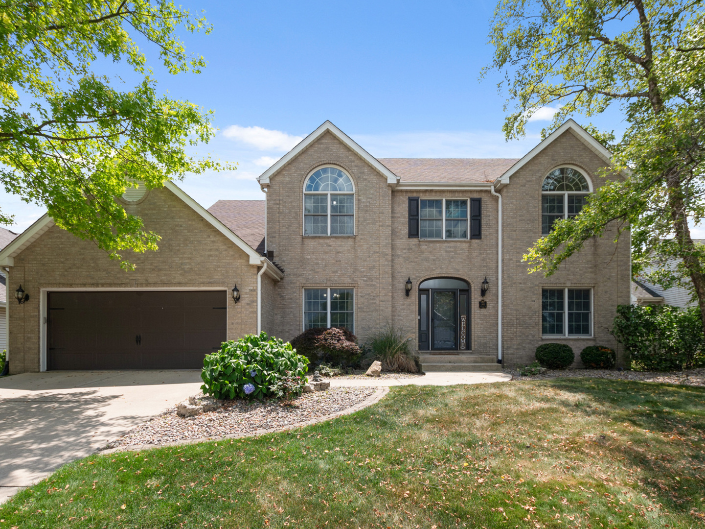 148 Chateau Drive Property Photo 1