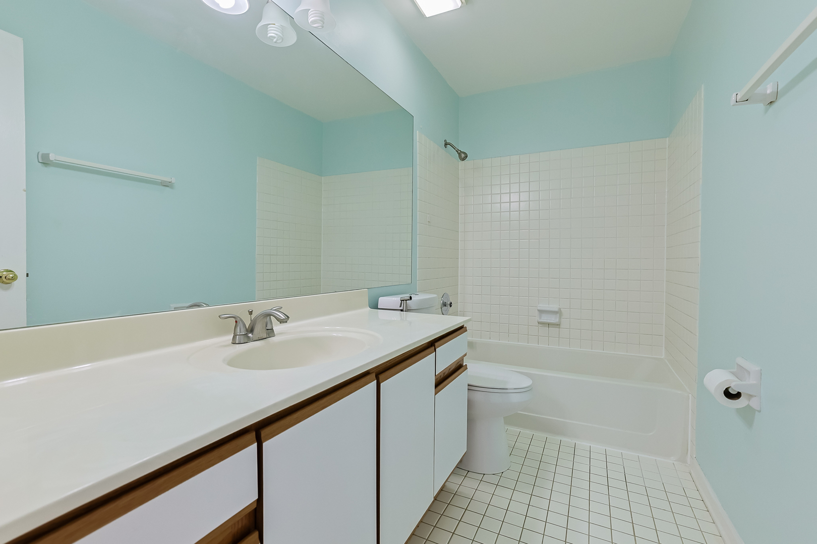 1521 Whitman Court Property Photo 19