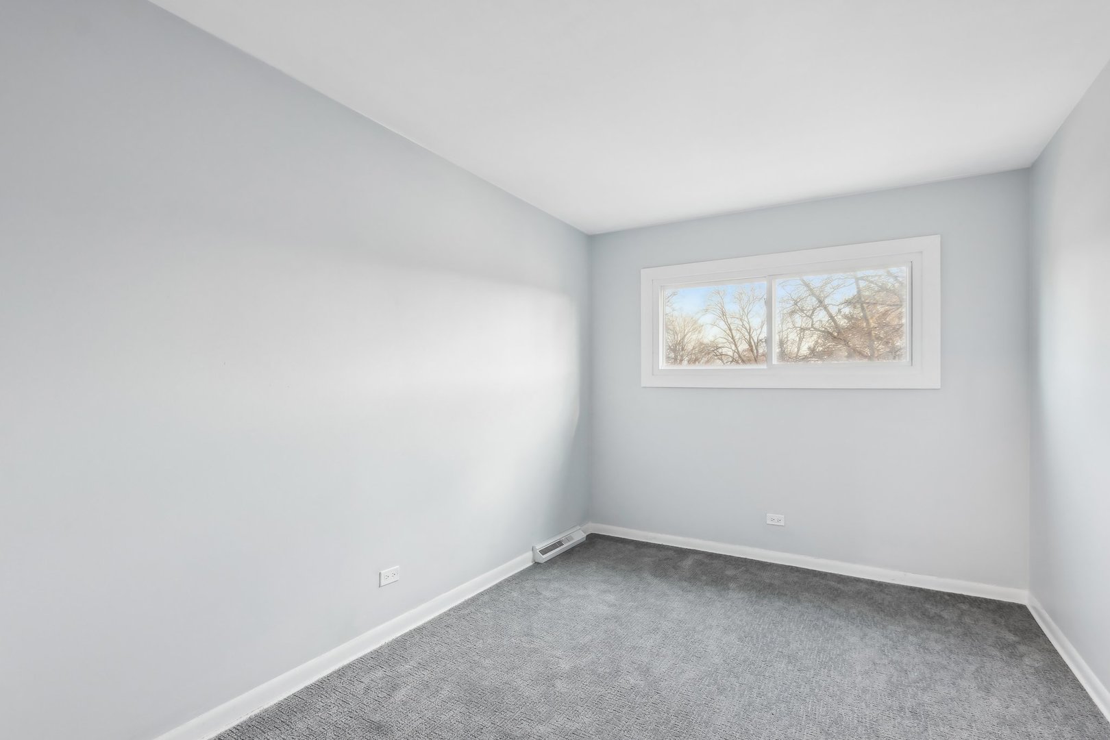 414 Skokie Court Property Photo 7