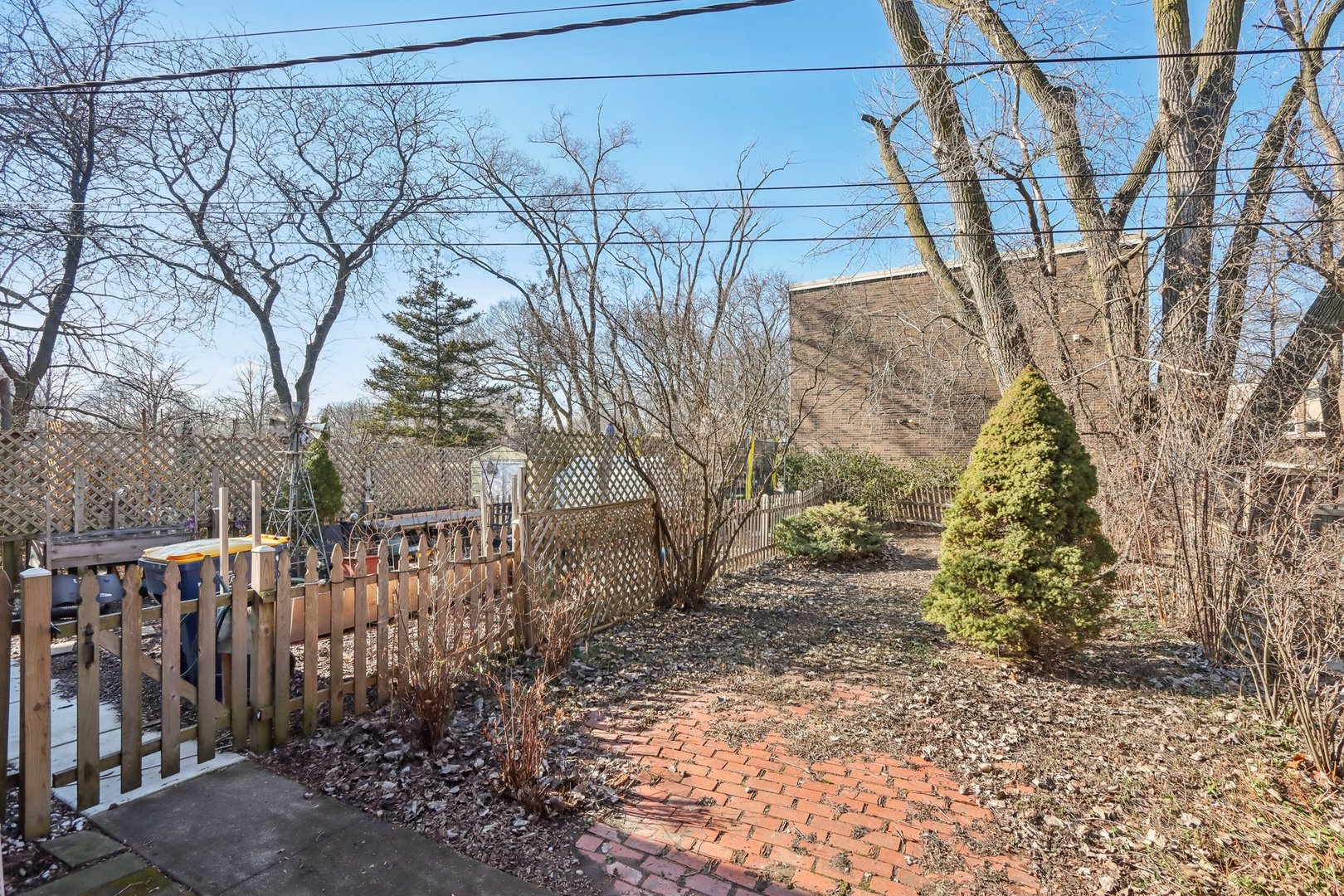 414 Skokie Court Property Photo 19