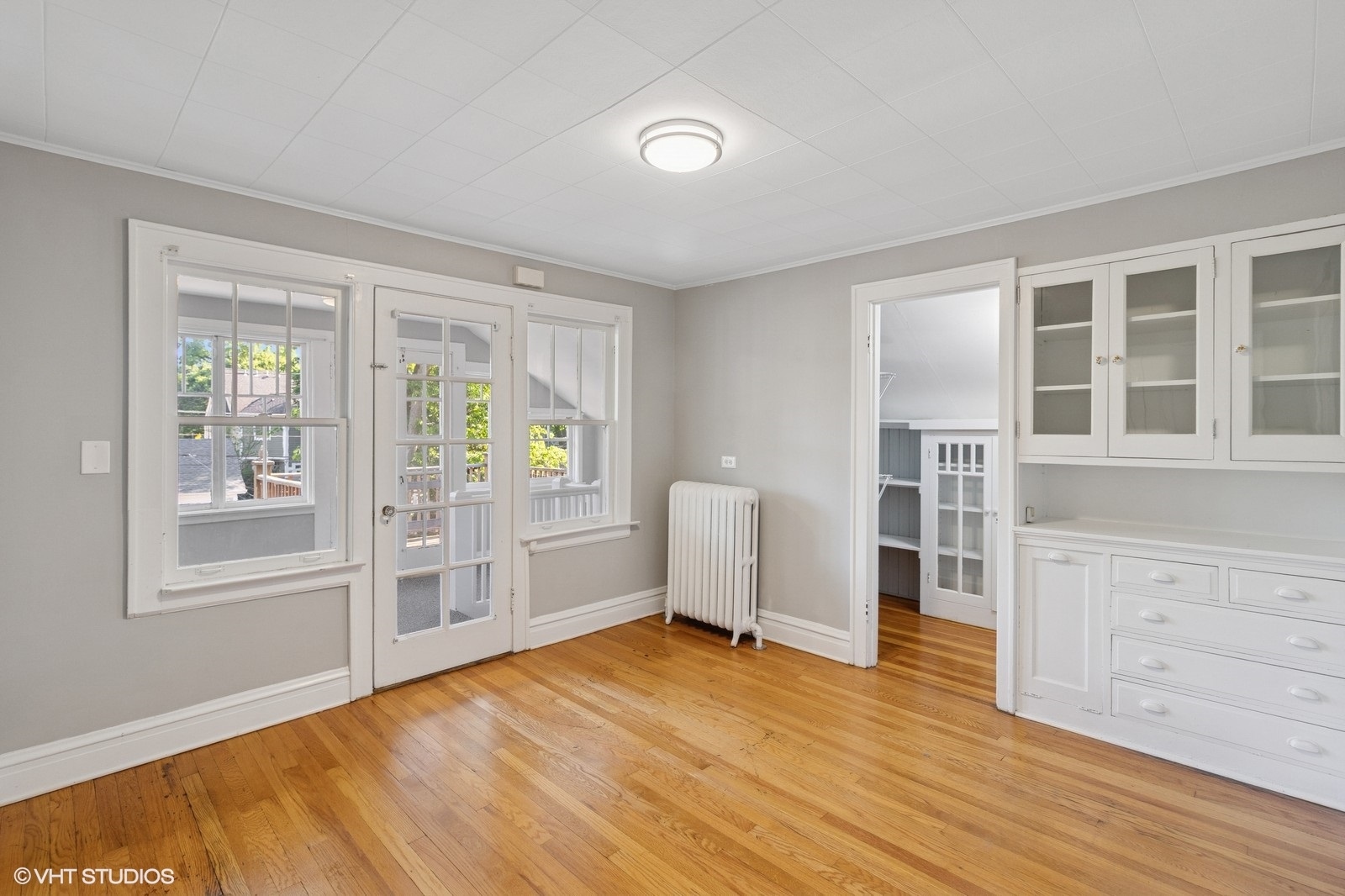 1524 Forest Avenue Property Photo 15