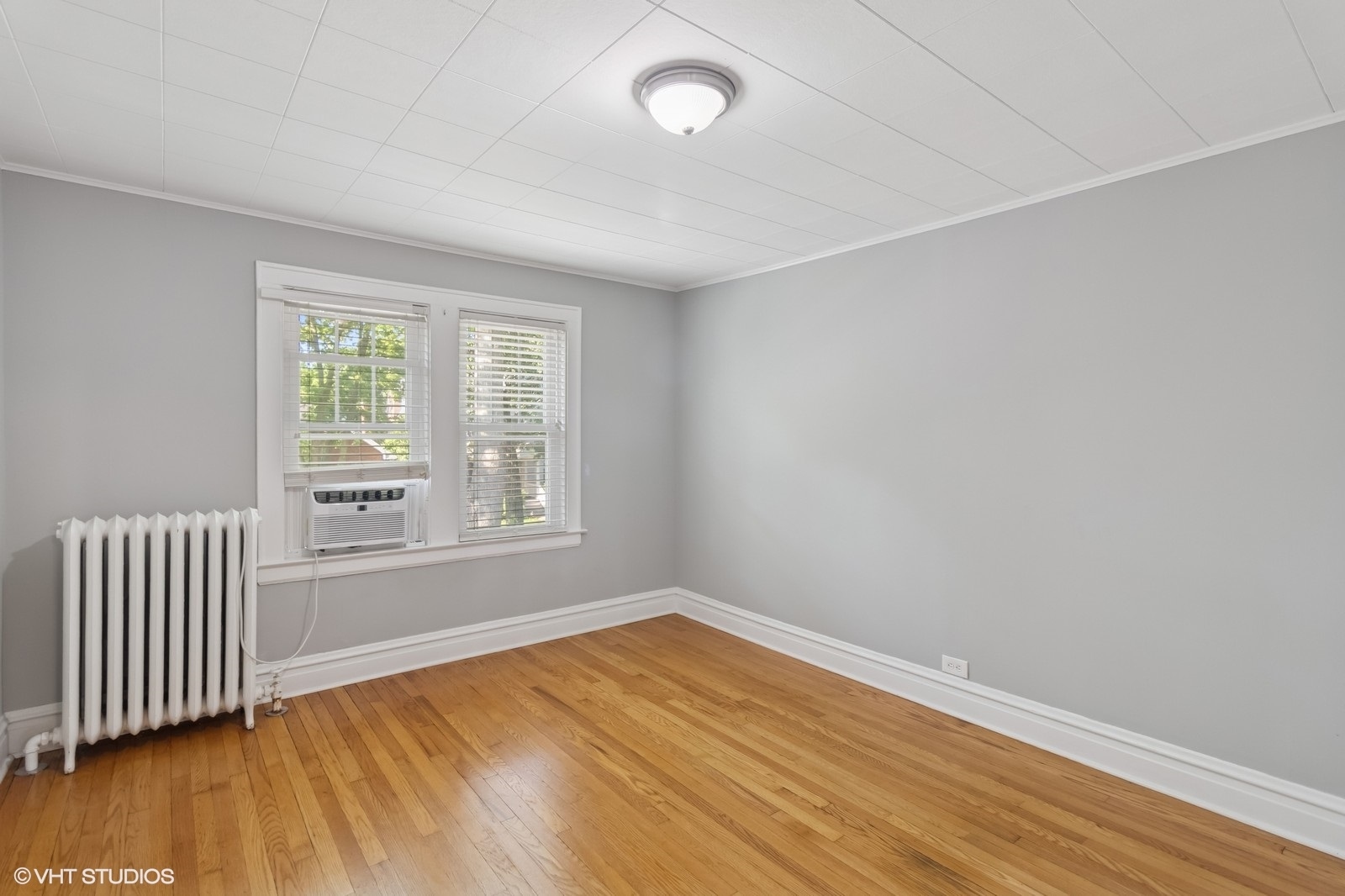 1524 Forest Avenue Property Photo 19
