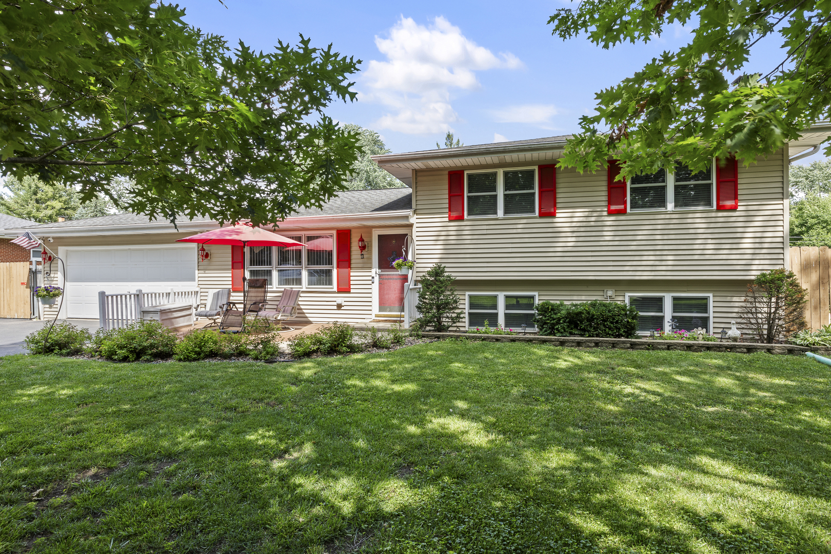 2n477 Bernice Avenue Property Photo 1