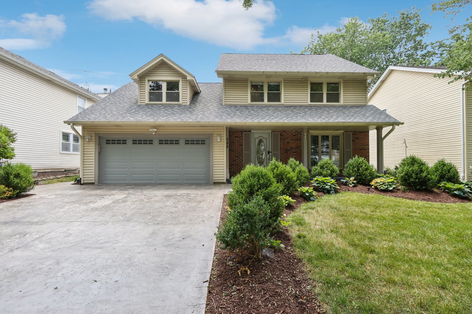 584 Beaconsfield Avenue Property Photo 1