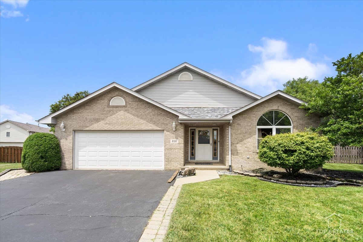 656 Sedge Meadow Court Property Photo 1