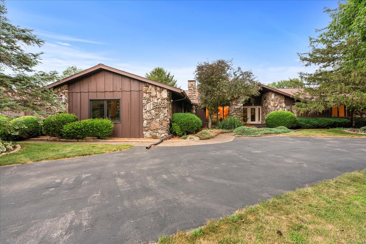 25316 E 1100 North Road