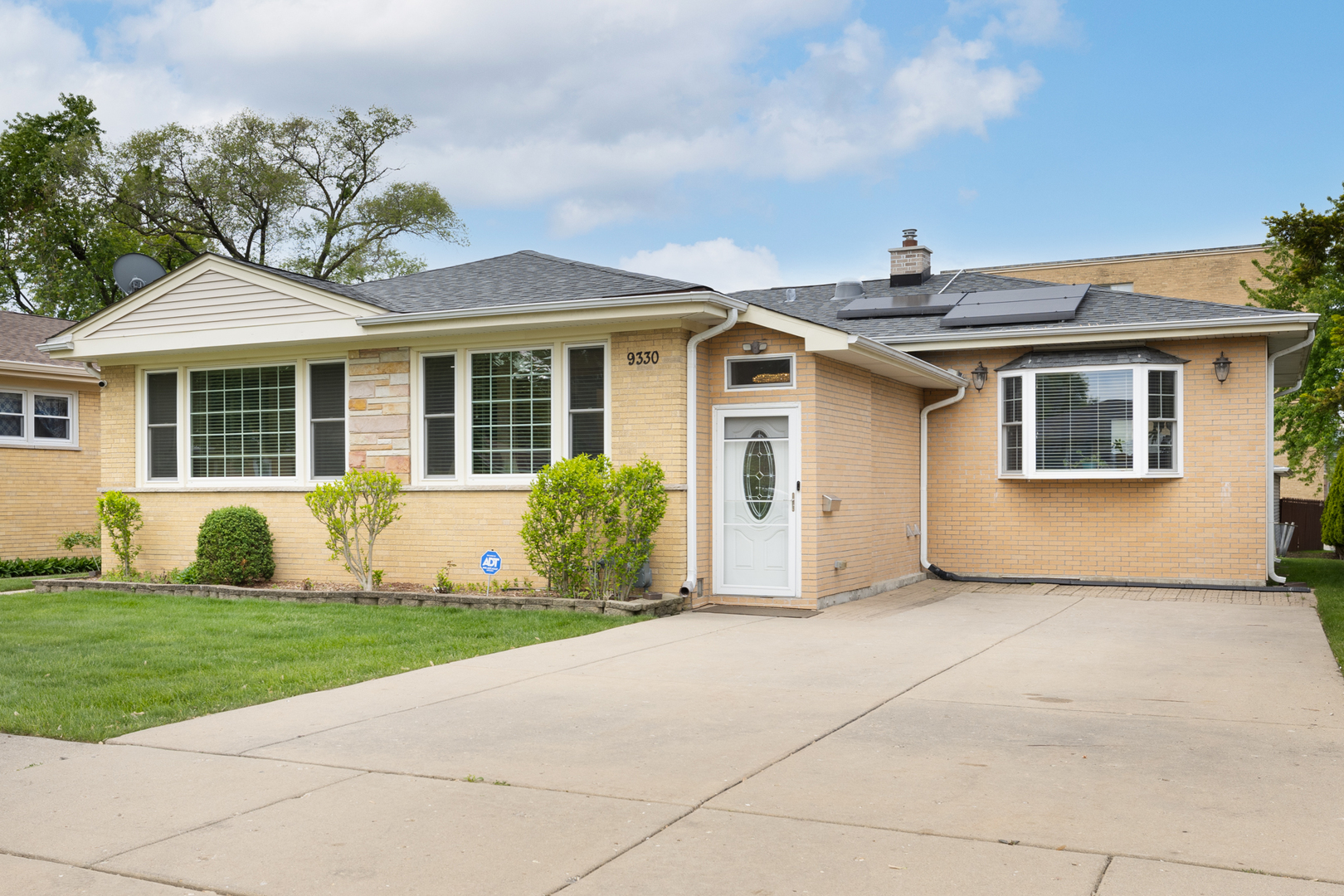 9330 Kolmar Avenue Property Photo 1