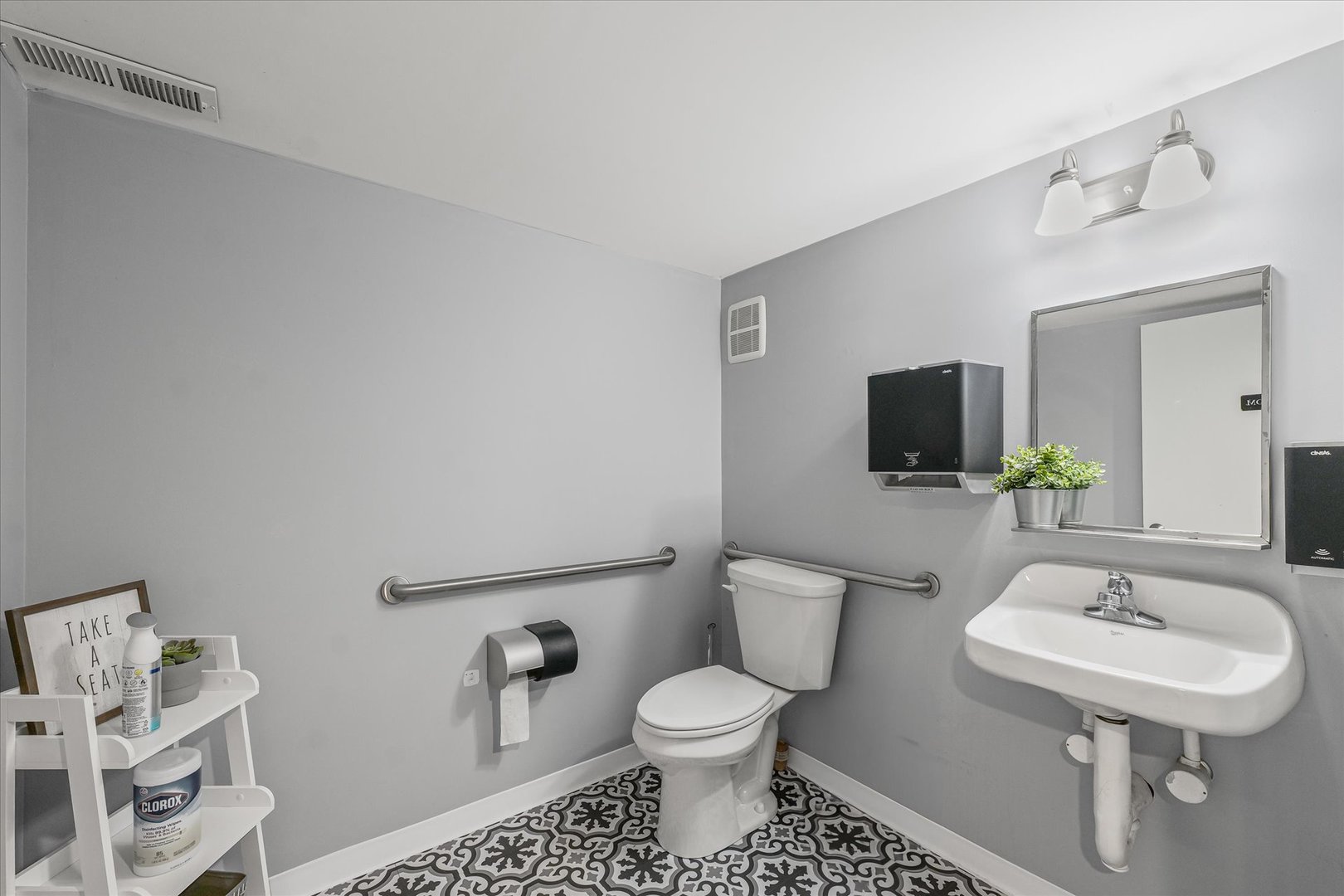 103 N Main Street Property Photo 26