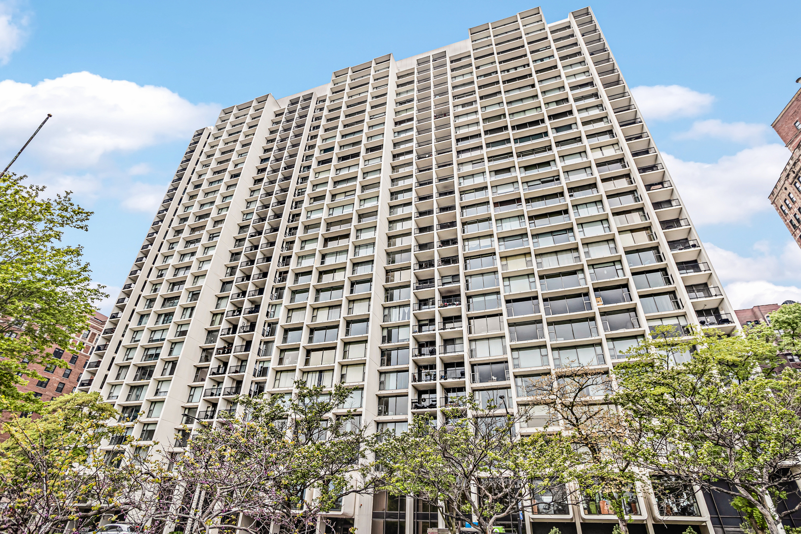 3200 N Lake Shore Drive 406 Property Photo 1