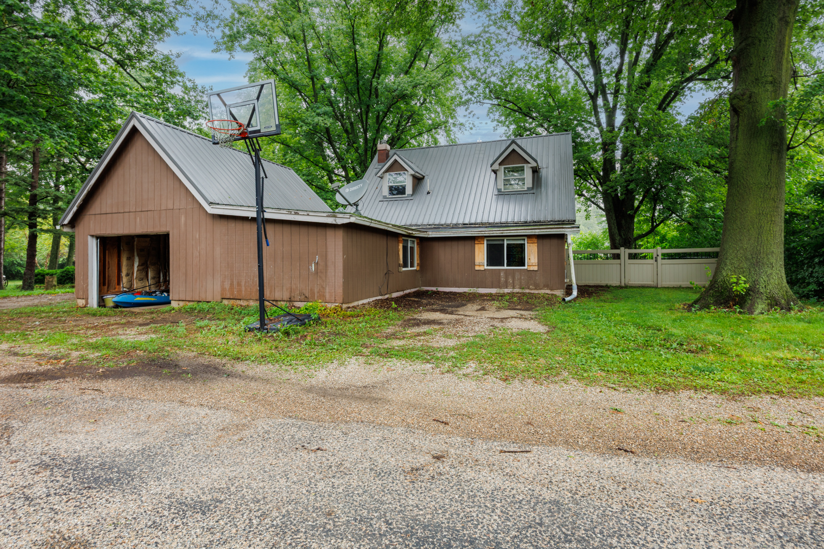 17366 Walden Rd