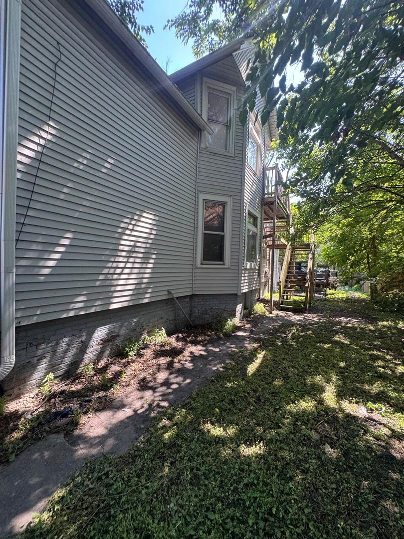14040 Lincoln Avenue Property Photo 11