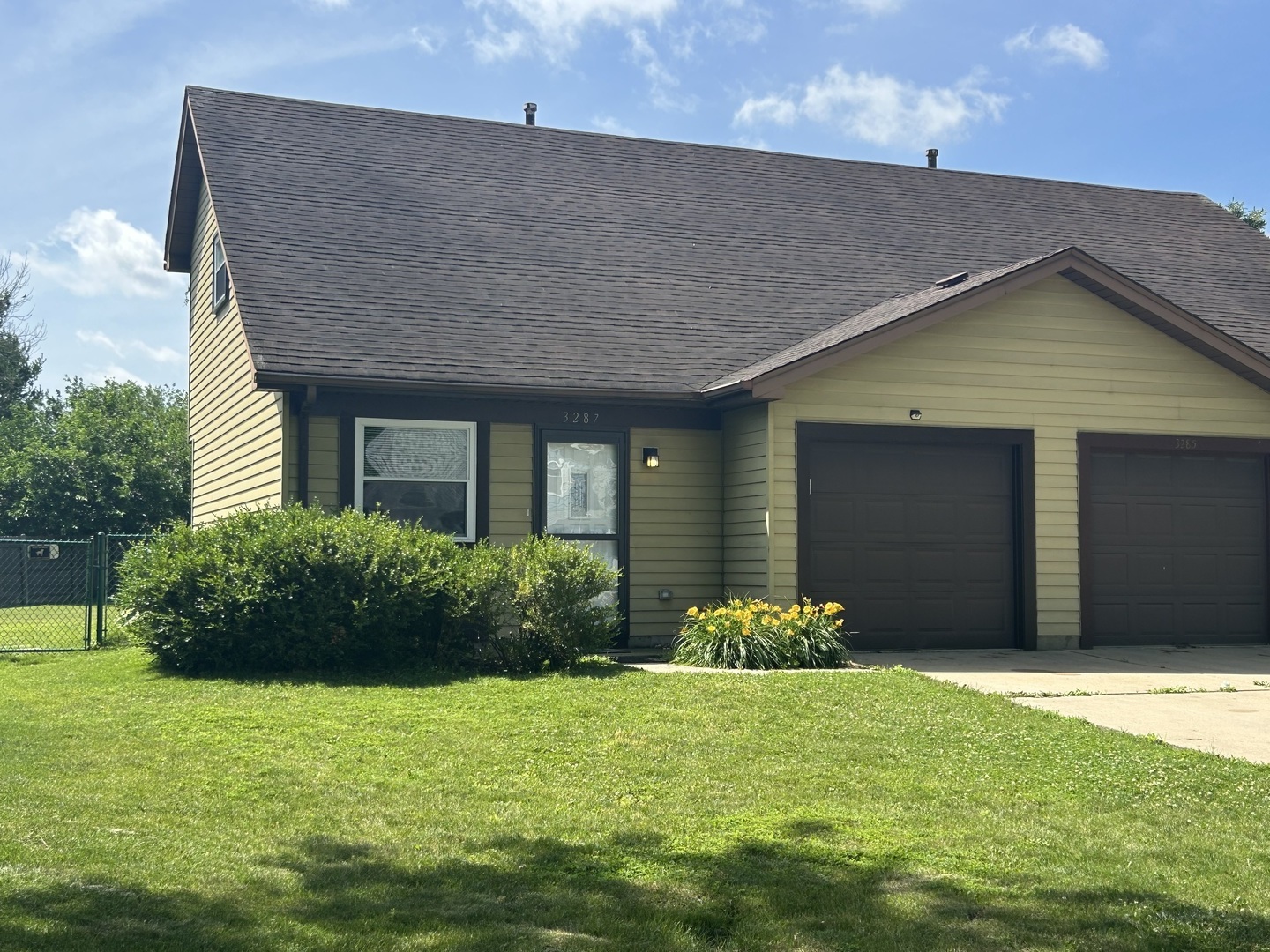 3287 Allspice Court Property Photo 1