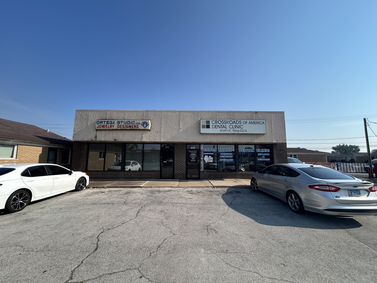 1717 Sibley Boulevard Property Photo 1