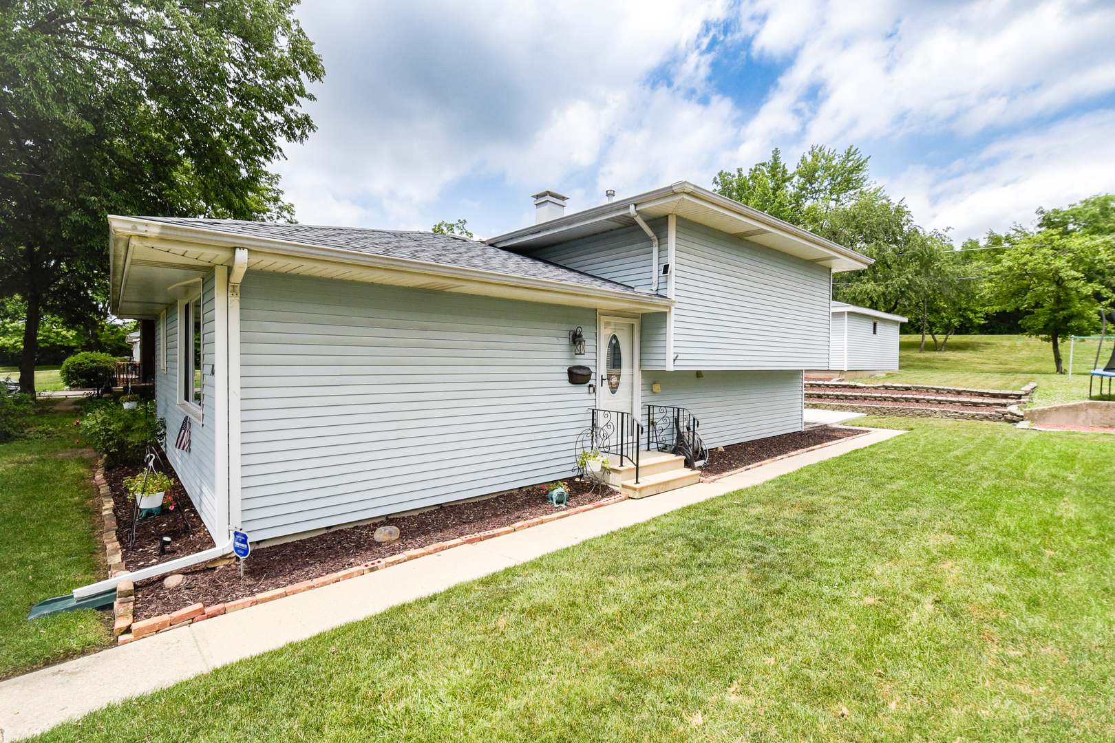 1021 Otis Avenue Property Photo 1