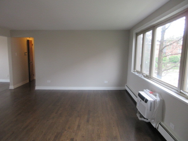 2012 W 111th Street 3s Property Photo 6