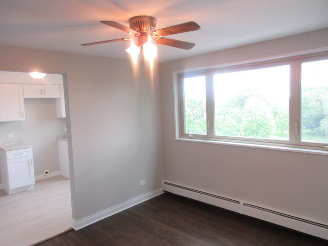 2012 W 111th Street 3s Property Photo 27