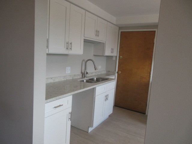 2012 W 111th Street 3s Property Photo 28