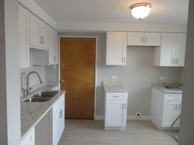 2012 W 111th Street 3s Property Photo 29